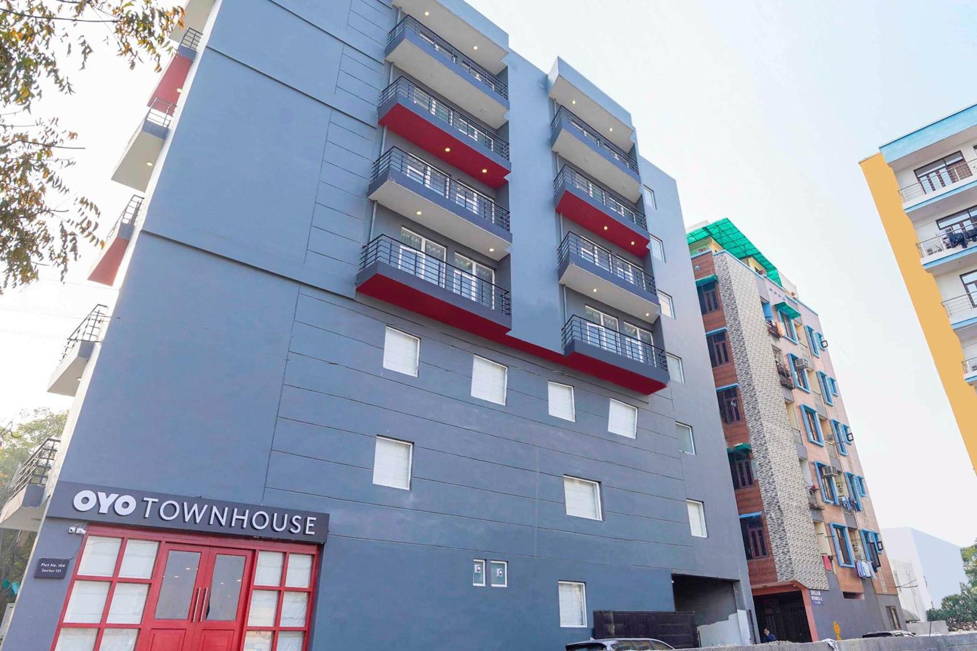 ホテル Oyo タウンハウス 333 セクター 121 ノイダ Indirapuram エクステリア 写真